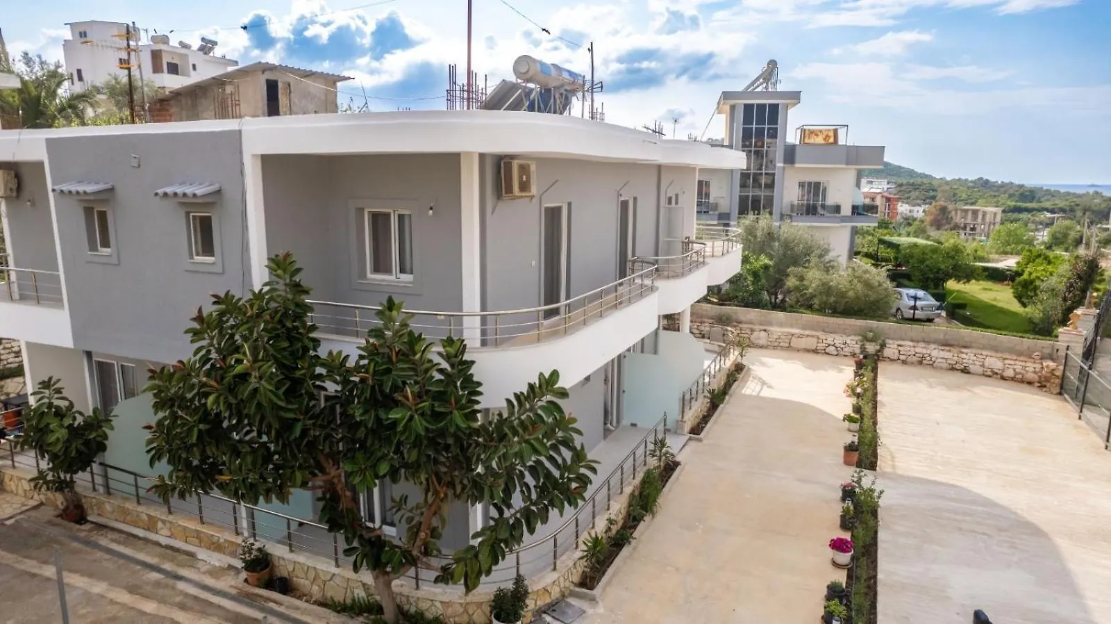 קסאמיל Vila Lani 1 אלבניה
